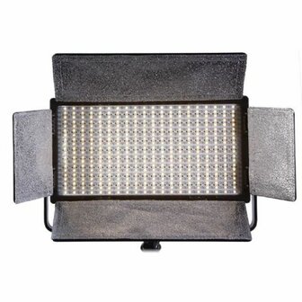 Falcon Eyes LPW-820TD LED lamp