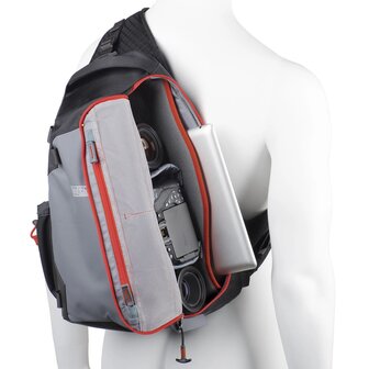 Think Tank PhotoCross 10 Slingbag Carbon Grey