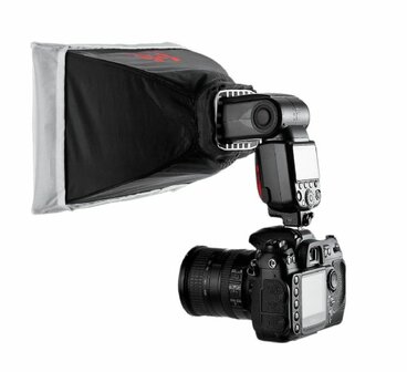 Falcon Eyes Softbox Wit FGA-SB2030W 20x30 cm voor Speedlite Camera Flitser