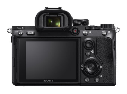 Sony A7 mark III + 24-105mm F/4.0G OSS