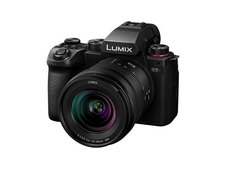 Panasonic Lumix DC-S5 M2 + Lumix S 20-60mm F3.5-5.6