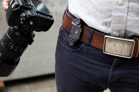 Peak Design capture camera clip
