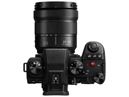 Panasonic Lumix DC-S5 M2 + Lumix S 20-60mm F3.5-5.6