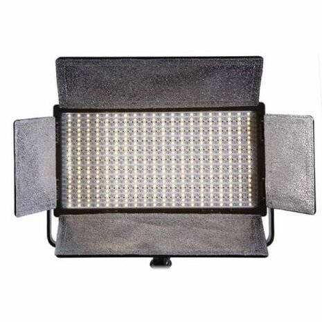 Falcon Eyes LPW-820TD LED lamp