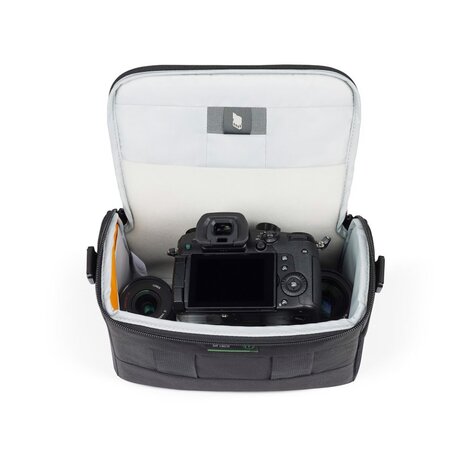Lowepro Adventura SH 160 III zwart