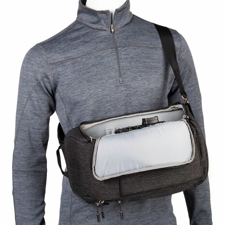 Think Tank Urban Access sling 10