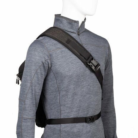 Think Tank Urban Access sling 8