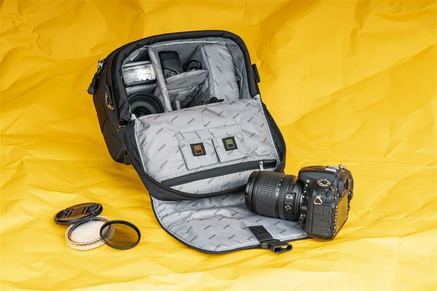 Dorr Classic Photo Bag M black