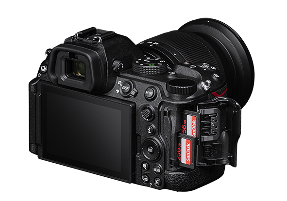 NIKON Z5 M2 + 24-70MM F4 