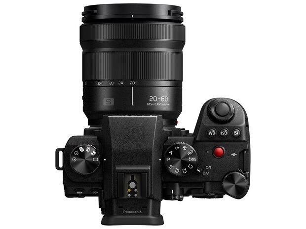 Panasonic Lumix DC-S5 M2 + Lumix S 20-60mm F3.5-5.6